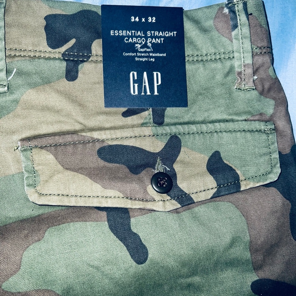 GAP Camouflage Cargo Pants